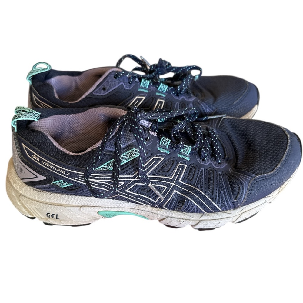 ASICS Navy and Mint Women's Trail Running Sneakers